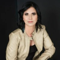 Lisa Strate, Customer Experience Leader