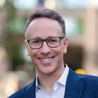 Top Customer Service Leader Adam Toporek