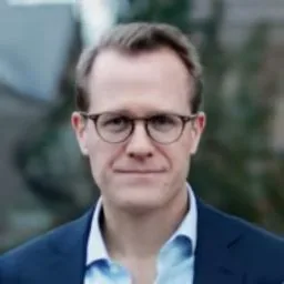 Top Customer Service Leader: Matt Dixon